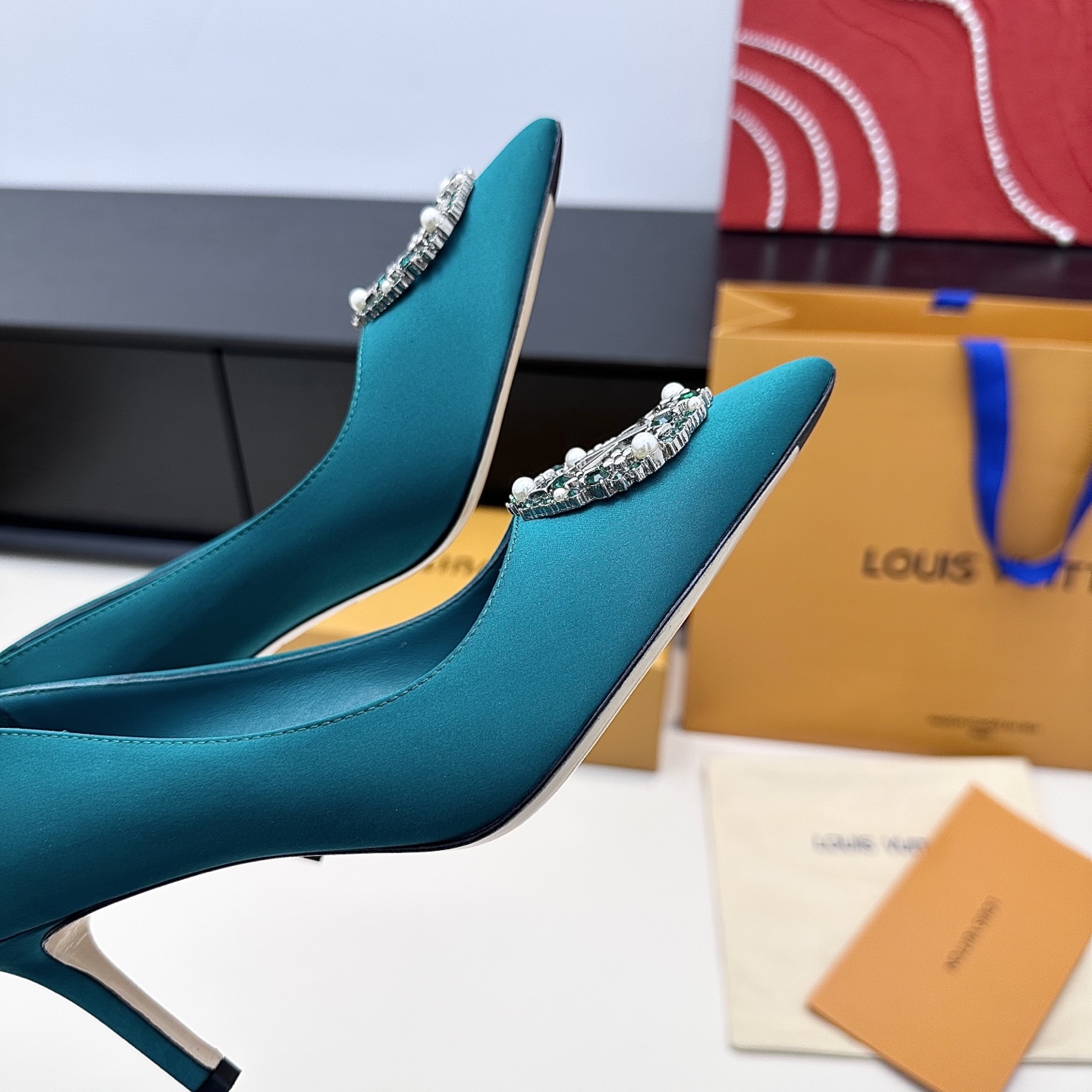 Women's high heels
